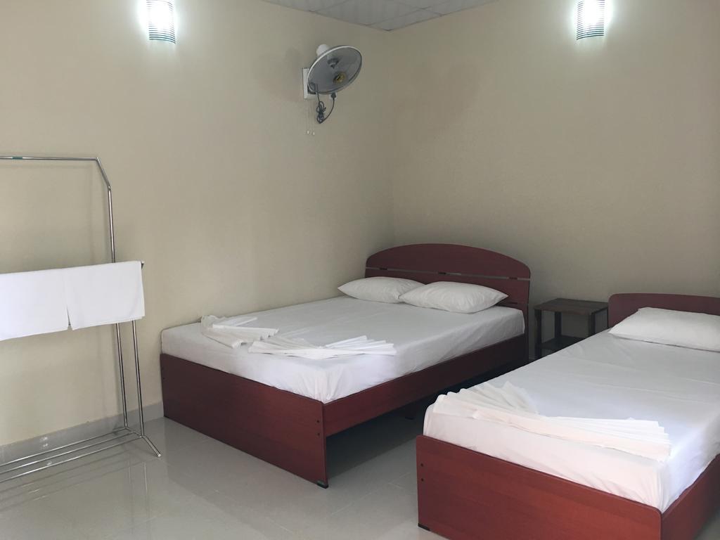 Lavonka Tourist Rest Hotell Anuradhapura Eksteriør bilde