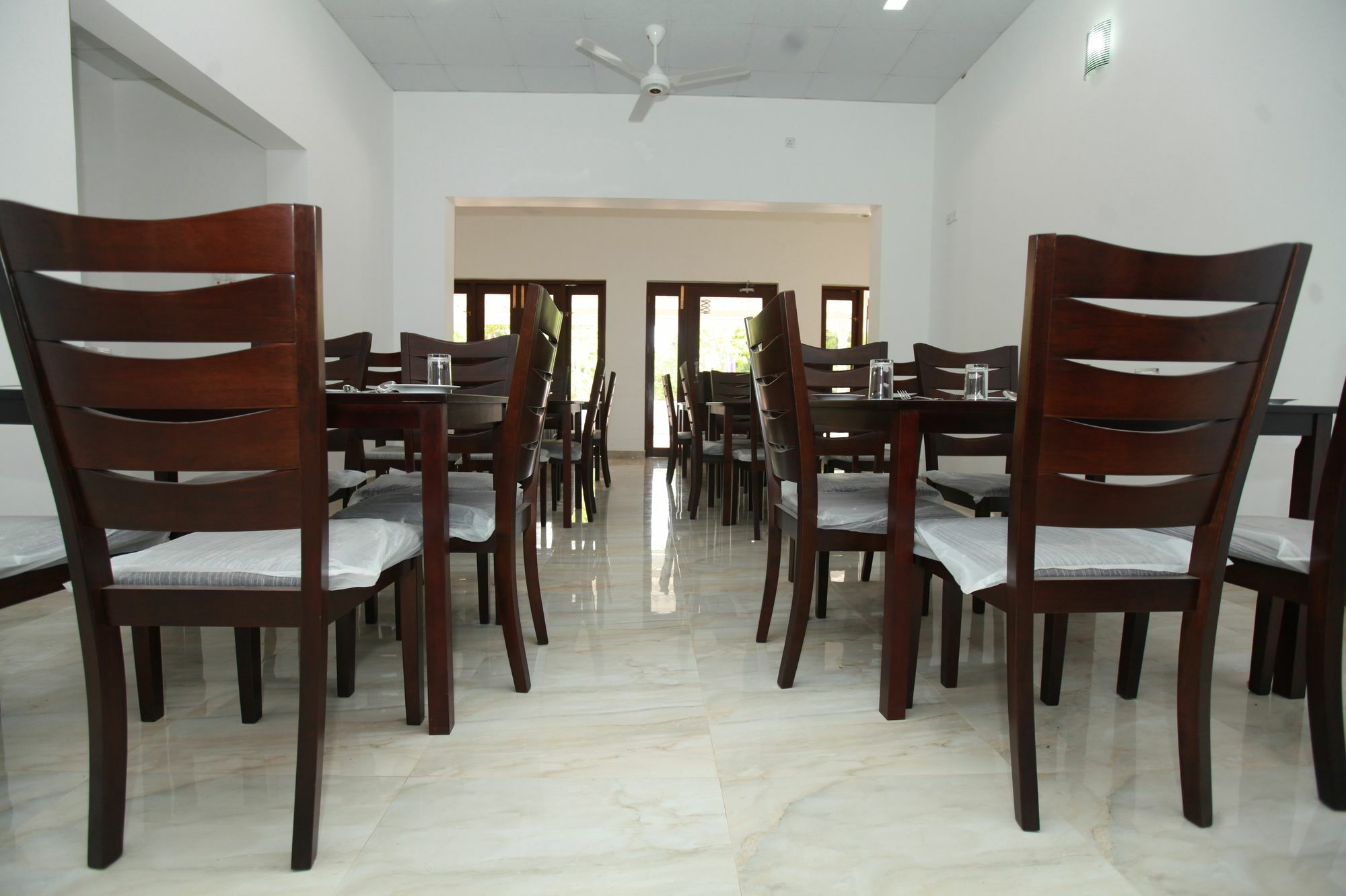 Lavonka Tourist Rest Hotell Anuradhapura Eksteriør bilde
