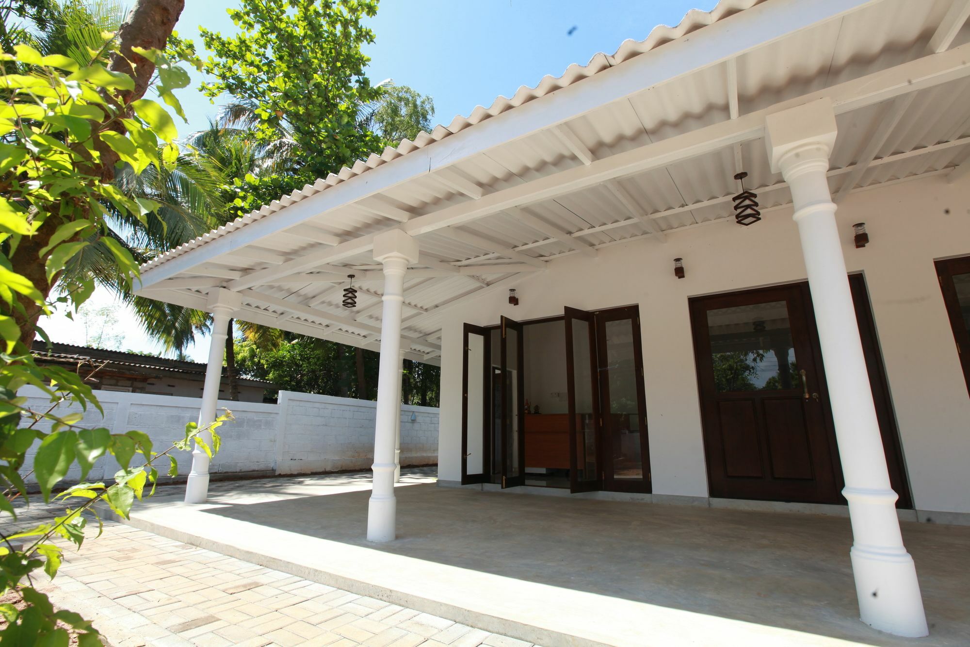 Lavonka Tourist Rest Hotell Anuradhapura Eksteriør bilde