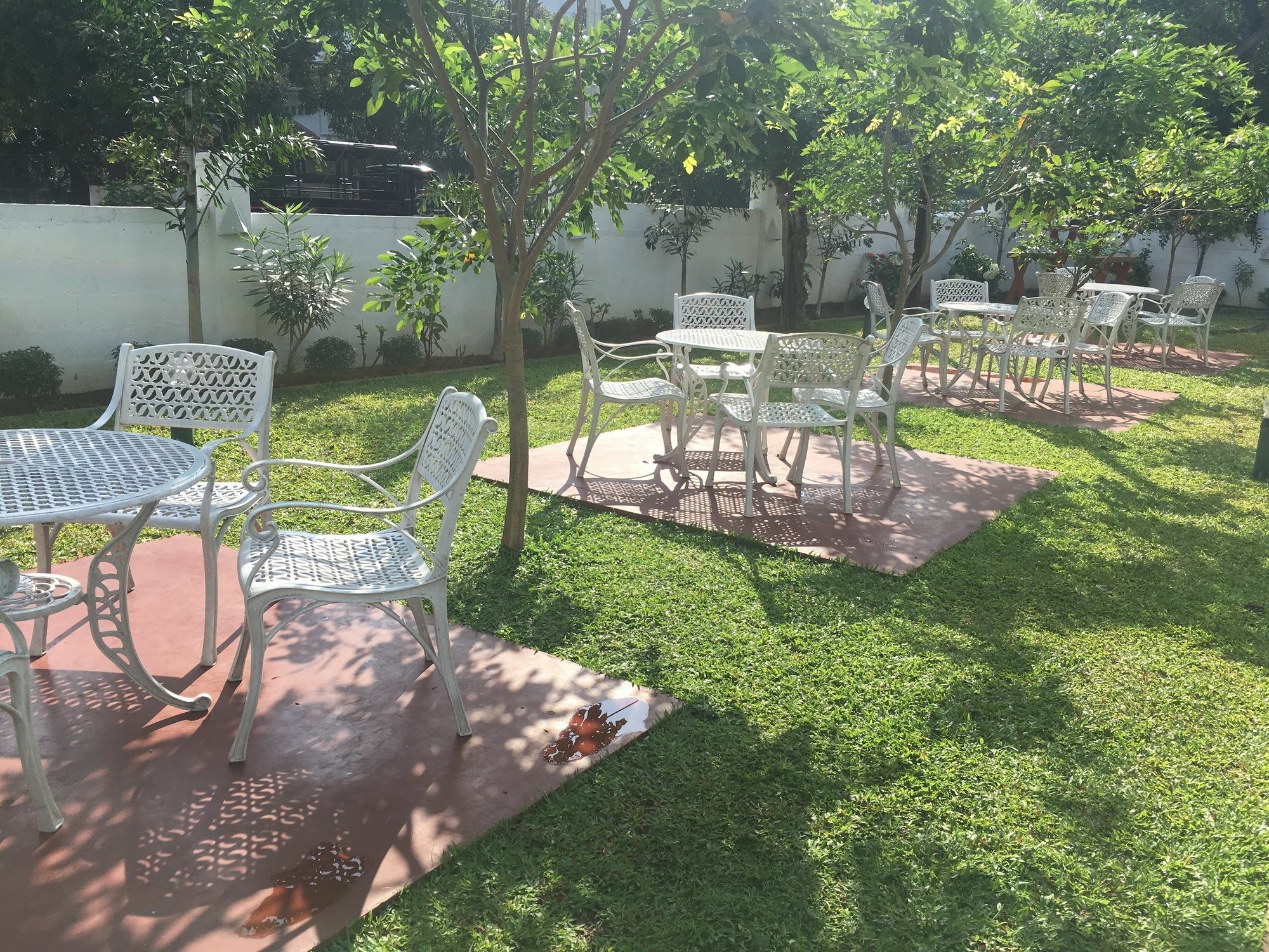 Lavonka Tourist Rest Hotell Anuradhapura Eksteriør bilde
